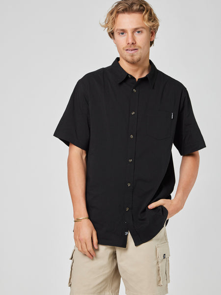 Camisa Solid Negra