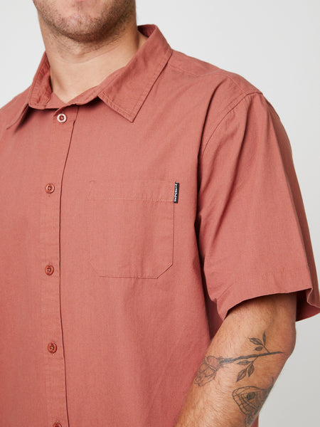 Camisa Solid Burdeo