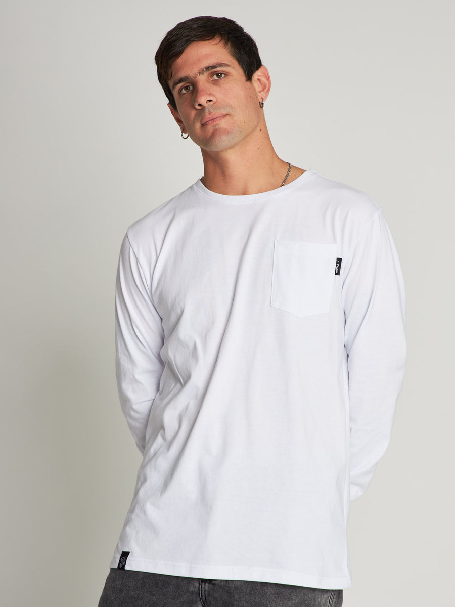 Polera Manga Larga Blanca Bolsillo